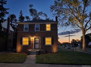 16039 Curtis St, Detroit, MI 48235