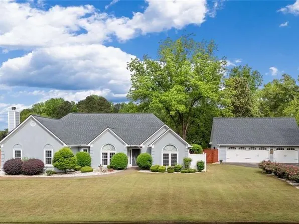 5391 Brownwood Dr, Powder Springs, GA 30127