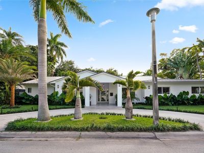 3500 E Glencoe St, Miami, FL, 33133