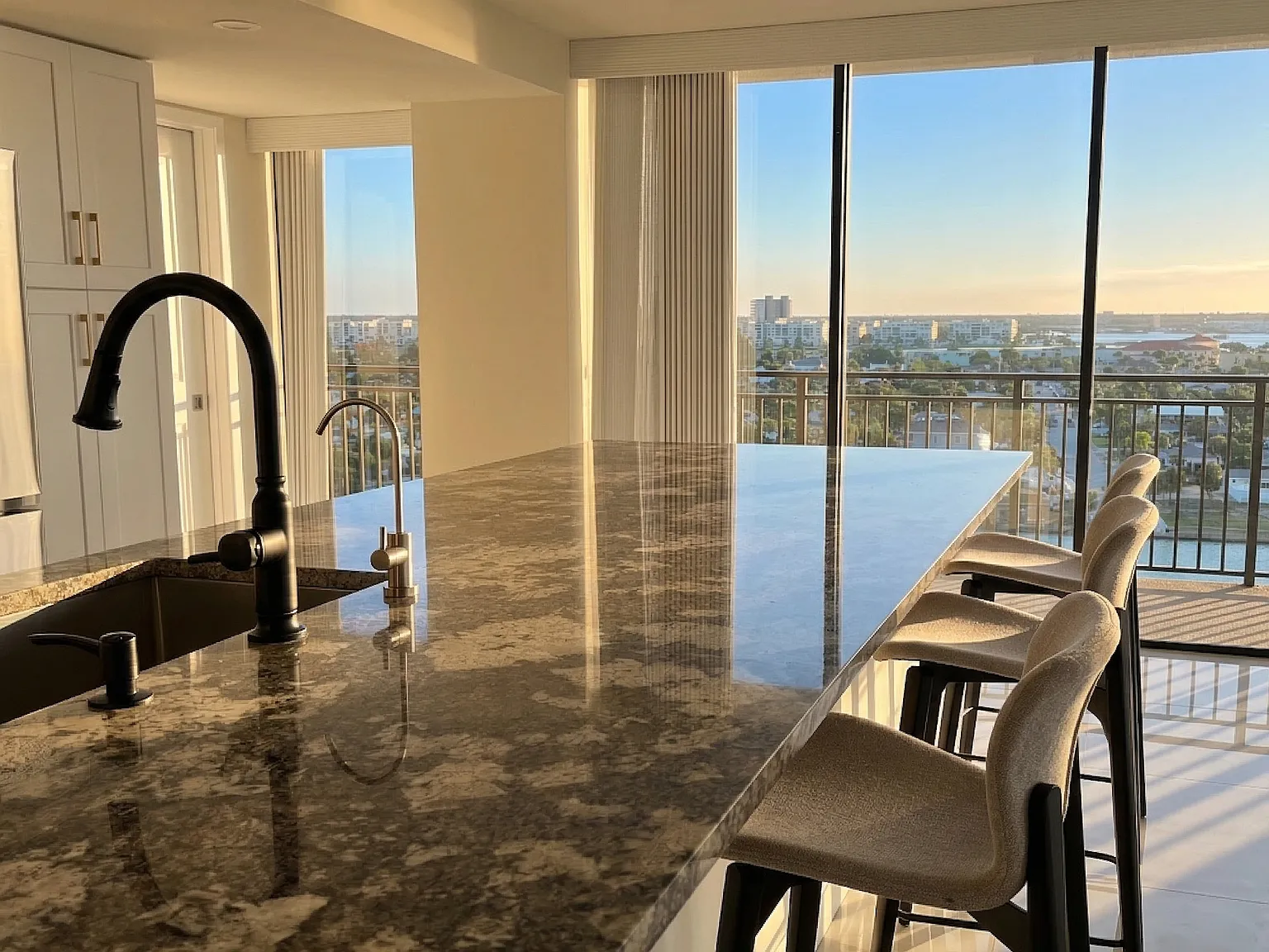1 bed, 1510 sqft, $4,000 — Photo 4