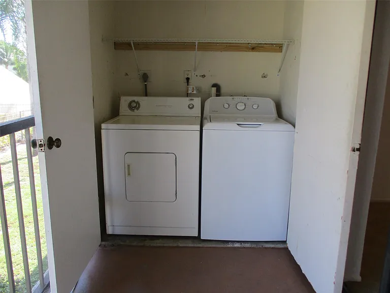23442 SW 57th Ave #406 — Photo 20