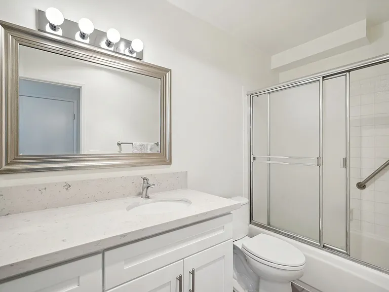 Century Glen — Photo 18