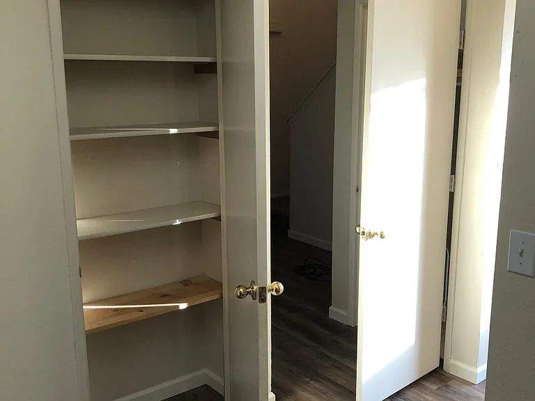 2813 J Ct SE #A — Photo 14