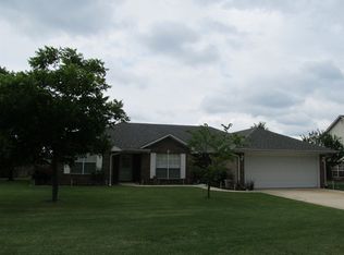 2712 Little John Dr, Durant, OK 74701