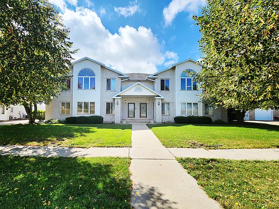 3rd image of 1532 Northfield Meadows Blvd #U2