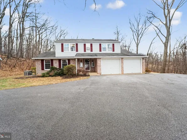 1445 S Pleasant Valley Rd, Westminster, MD 21158