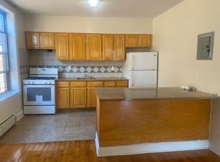 1954 Gleason Ave APT 1, Bronx, NY 10472