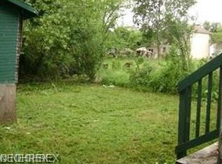 552 Chittenden St, Akron, OH 44306