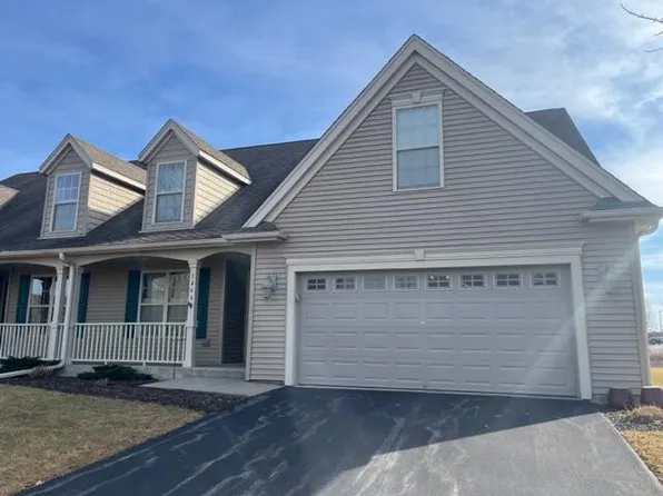 1444 Groves LANE, Union Grove, WI 53182