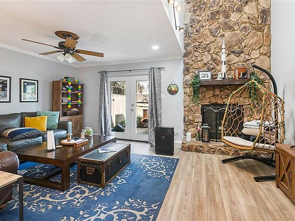 4th image of 4228 Paradis Ln