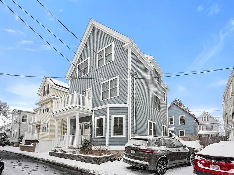 22 Henderson St #1 — Photo 3