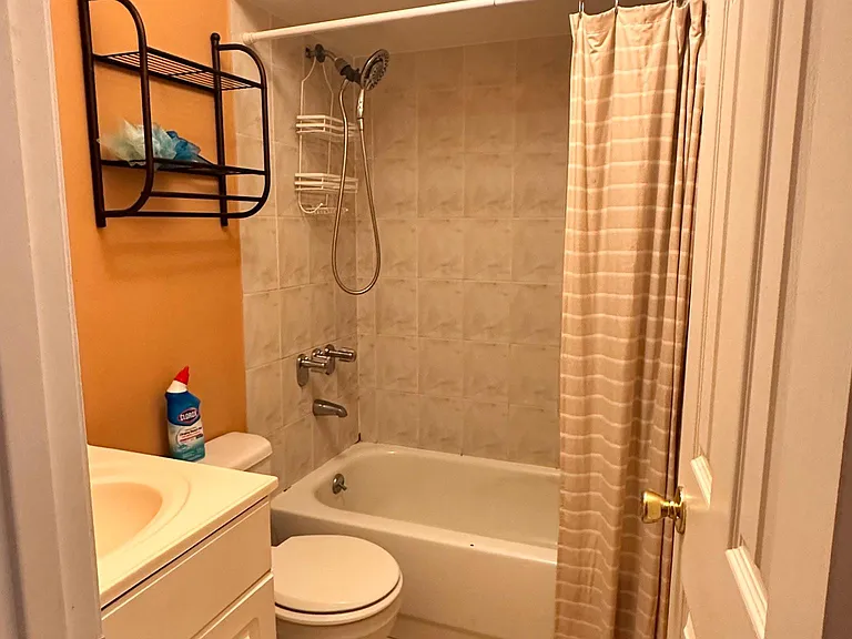 29 Cardinal Ln #1 — Photo 2