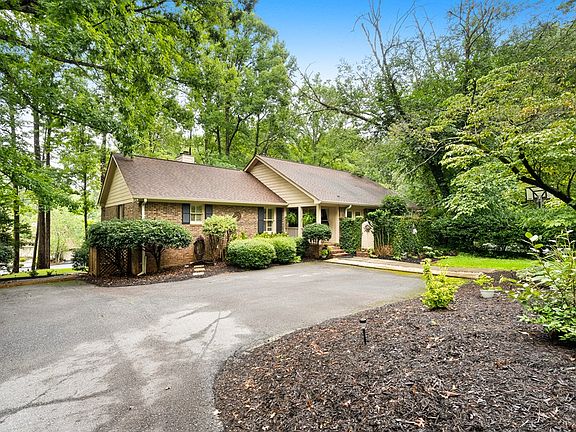 2nd image of 321 Gatewood Dr #H