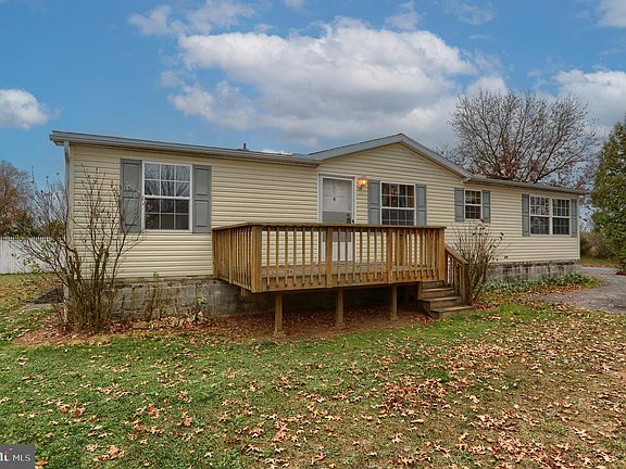 2nd image of 23 Hoover Dr