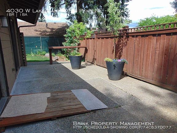 2nd image of 4030 W Lake Sammamish Pkwy NE