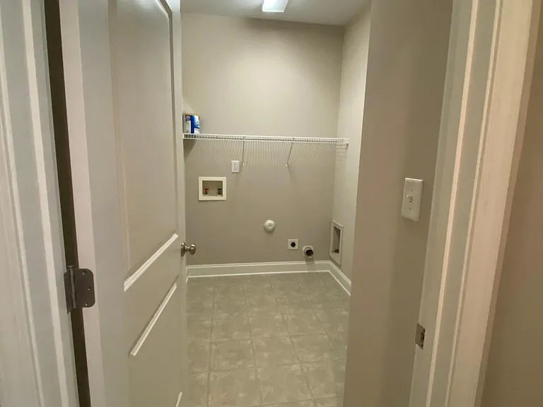 120 Denby Cir — Photo 14
