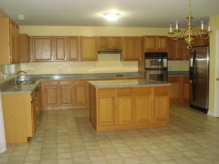 2828 Roundleaf Ct — Photo 3