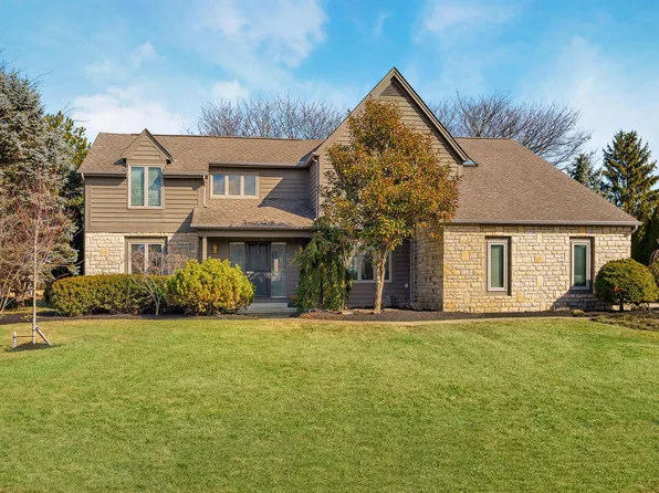 8358 Davington Dr, Dublin, OH 43017