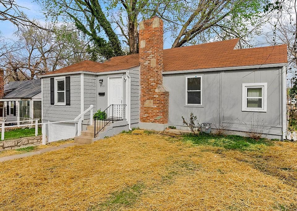1st image of 2113 N 34th St