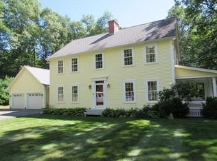 112 Old Stage Rd, Hatfield, MA 01038