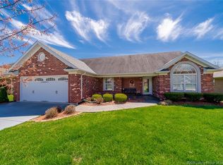 2769 Crescent Hill Dr NE, Corydon, IN 47112
