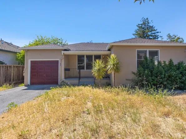 827 Chestnut St, Redwood City, CA 94063