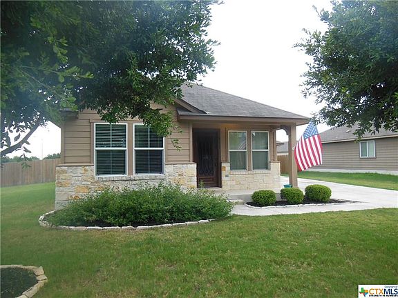 2nd image of 532 Magnolia Wind