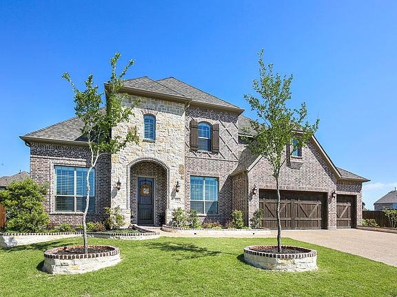 3rd image of 4016 Bear Creek Ct