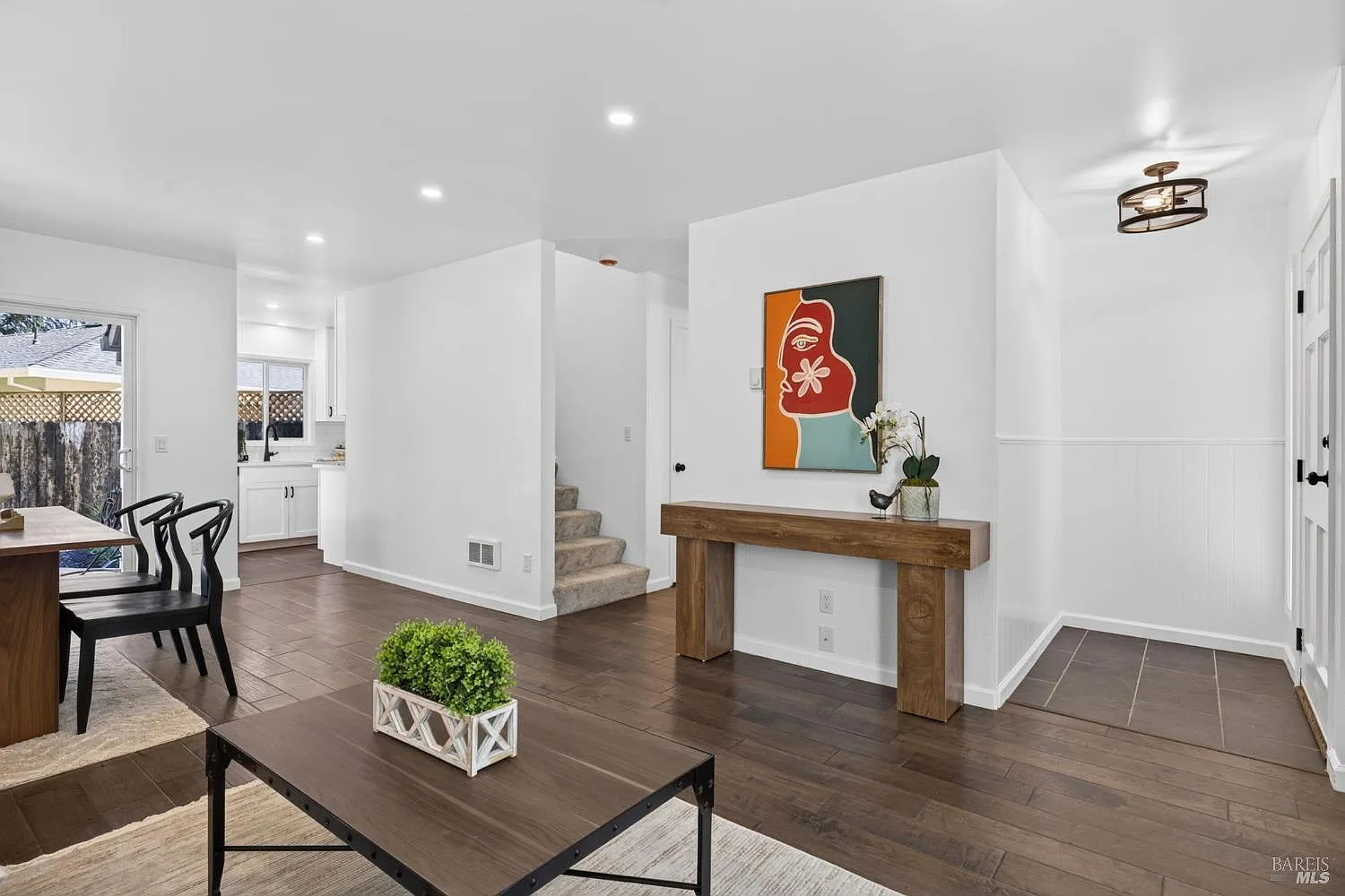 1742 Mission Boulevard - Photo 7