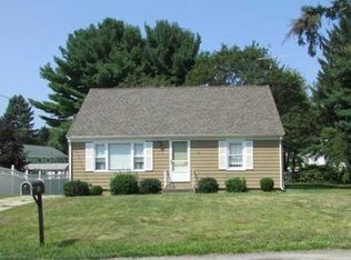 42 Barnes St, Smithfield, RI 02828