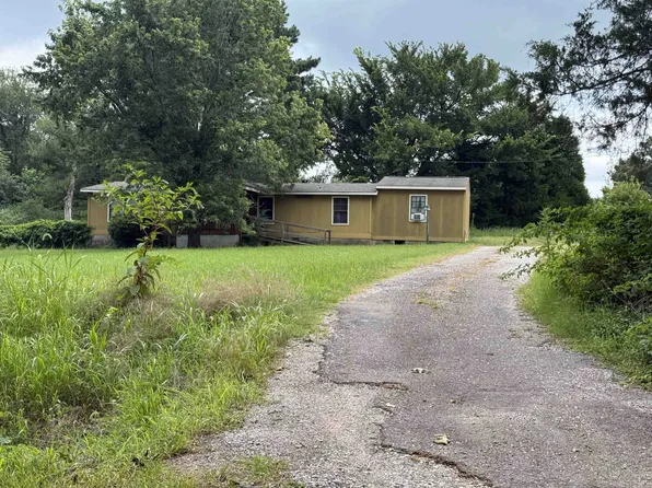 220 Rich Rd, Somerville, TN 38068