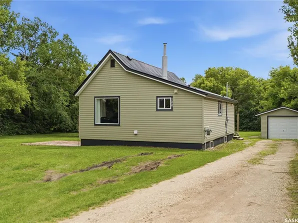 100 Railway AVENUE S, Maymont, SK S0M 1T0
