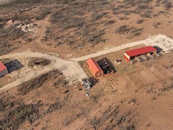 4th image of 829 Ranch Road 33