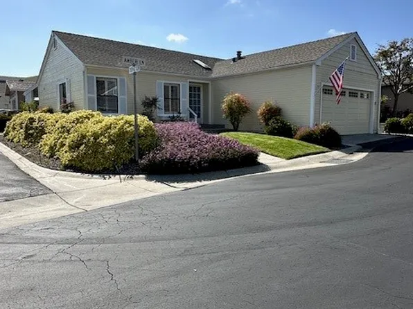3553 Amber Ln, Oceanside, CA 92056