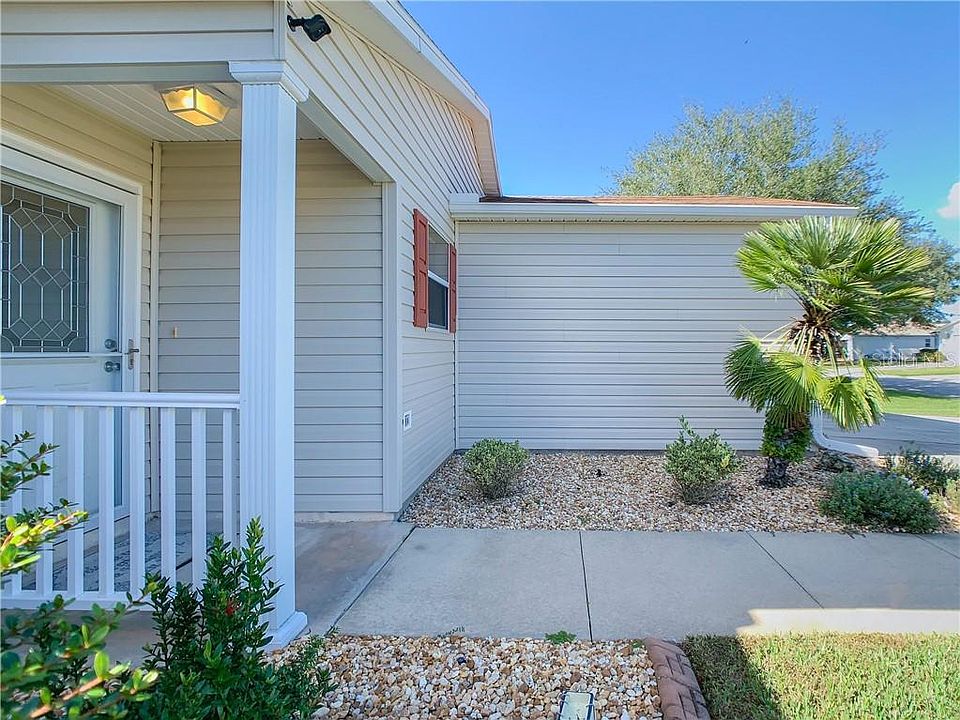 1st image of 3300 Oakdale Pl