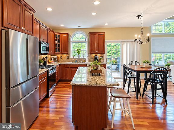 4th image of 116 Cooper Hawk Dr