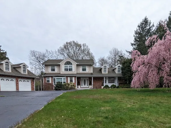 20 Knollcrest Road, Easton, CT 06612