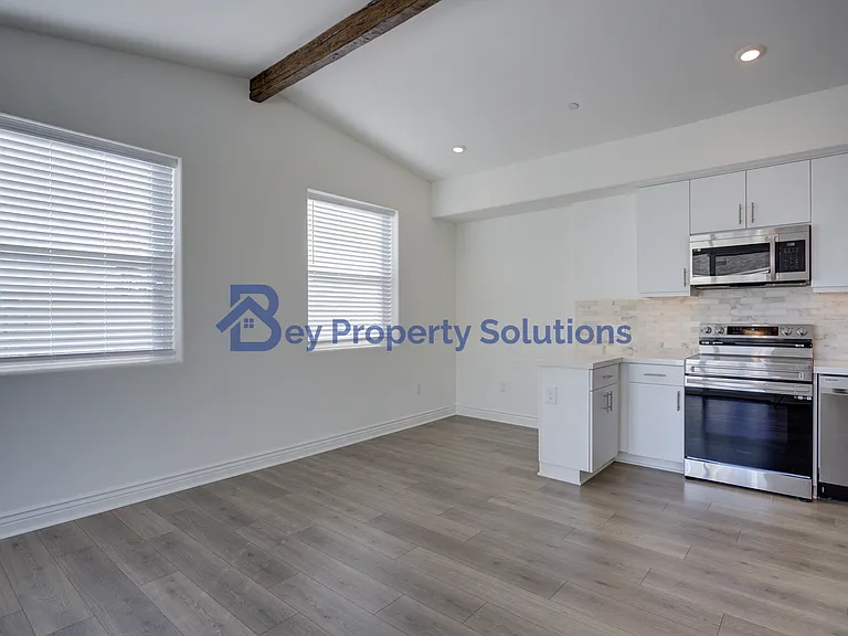 925 Madonna Rd #301 — Photo 9