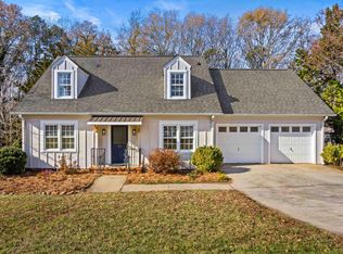 31 Dahlglen Ave, Greenville, SC 29607