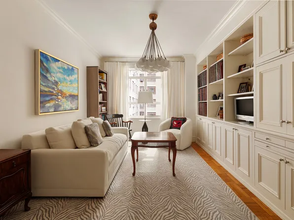 25 Central Park West image 6 of 21