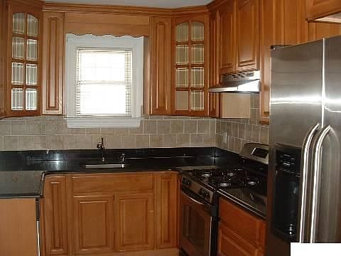 2nd image of 8207 172nd St