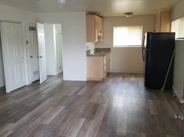 H518NS, 518 Needham St APT B, Modesto, CA 95354