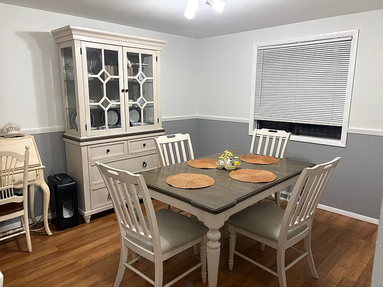 226 Vine Ln — Photo 1