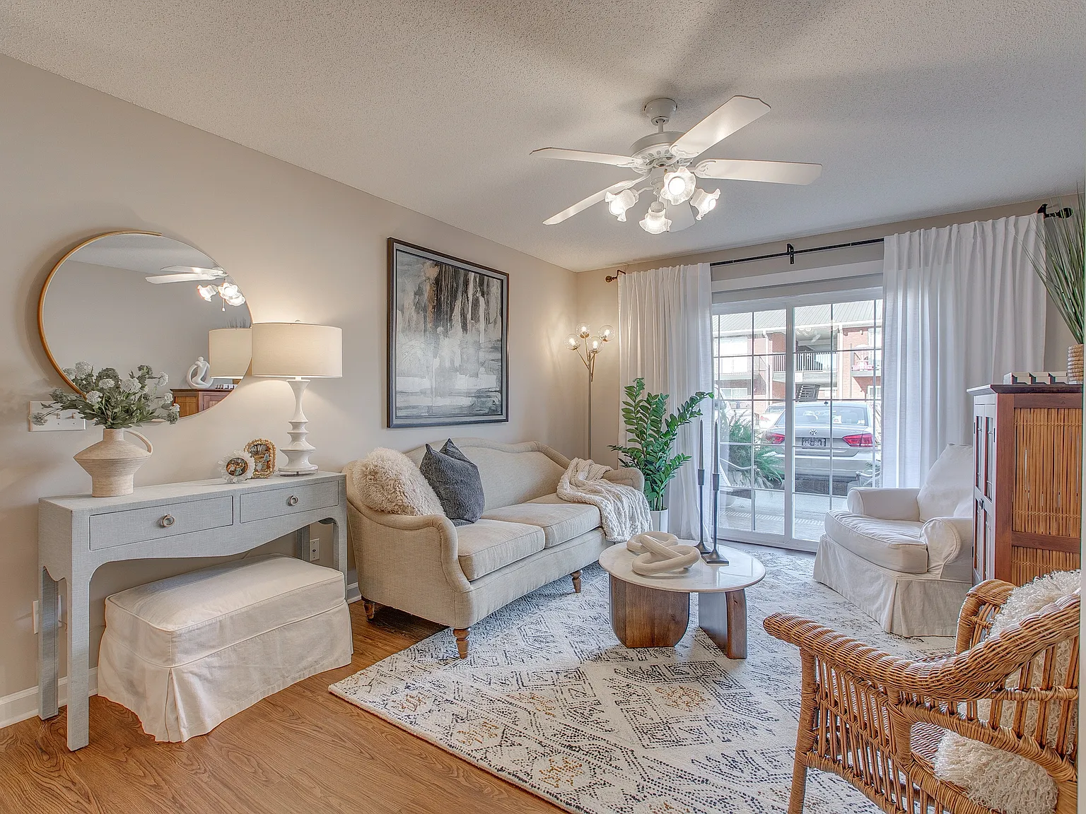 Tennessee Park Apartments — Photo 3