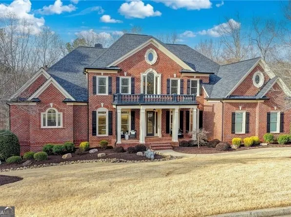 420 Lafayette Close, Roswell, GA 30075