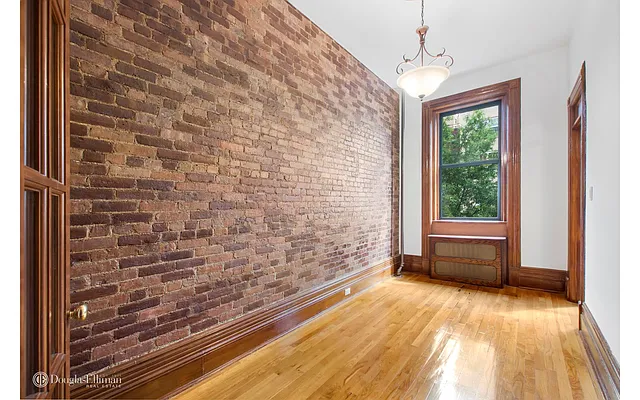 Rented by Douglas Elliman | media 15