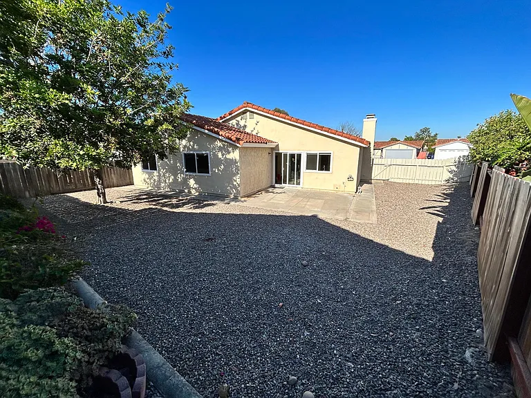 7486 Dancy Rd — Photo 17