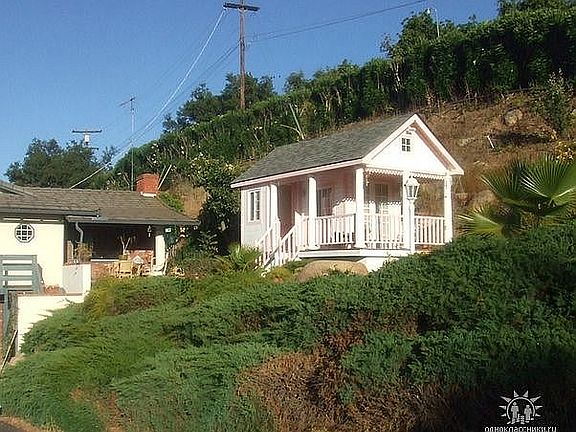 5th image of 2392 Royal Oak Dr