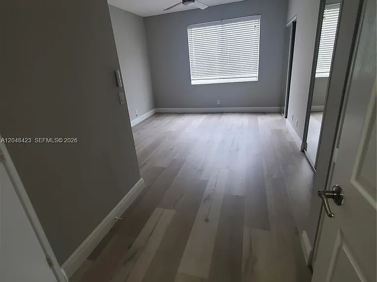 7858 Dixie Beach Cir #7858 — Photo 32