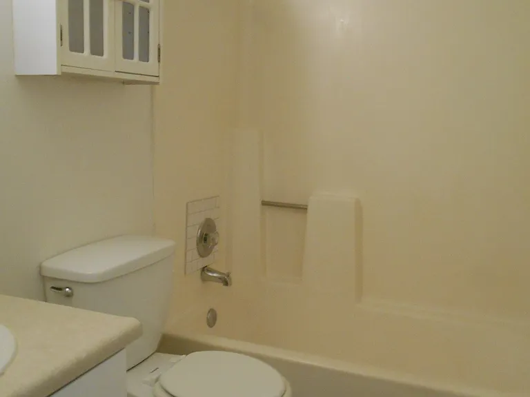 473 Rexford Dr #2 — Photo 12